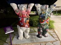 2. Tag: Ankunft in Singapur – Berliner Bären (Geschenk von Deutschland) in den Gardens by the Bay