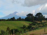 Mount Taranaki (Mount Egmont)  &ndash; &copy; Monika Cortese (Eberhardt TRAVEL)