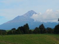 Mount Taranaki (Mount Egmont)  &ndash; &copy; Monika Cortese (Eberhardt TRAVEL)