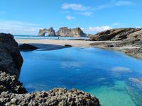 Wharariki Beach &ndash; &copy; Monika Cortese (Eberhardt TRAVEL)