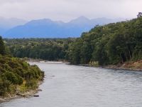 Waiau River  &ndash; &copy; Monika Cortese (Eberhardt TRAVEL)