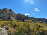 Clay Cliffs &ndash; &copy; Monika Cortese (Eberhardt TRAVEL)
