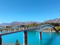 Lake Tekapo mit Kirche des Guten Hirten &ndash; &copy; Monika Cortese (Eberhardt TRAVEL)