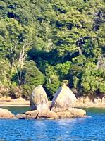 Zerbrochener Fels &ndash; &copy; Elisabeth Fox-Maerki (Eberhardt TRAVEL)