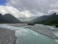 Gletscherfluss &ndash; &copy; Elisabeth Fox-Maerki (Eberhardt TRAVEL)