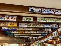 Und die Autos dazu ? &ndash; &copy; Elisabeth Fox-Maerki (Eberhardt TRAVEL)