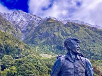 Sir Edward Hillary im Mount Cook National Park &ndash; &copy; Elisabeth Fox-Maerki (Eberhardt TRAVEL)