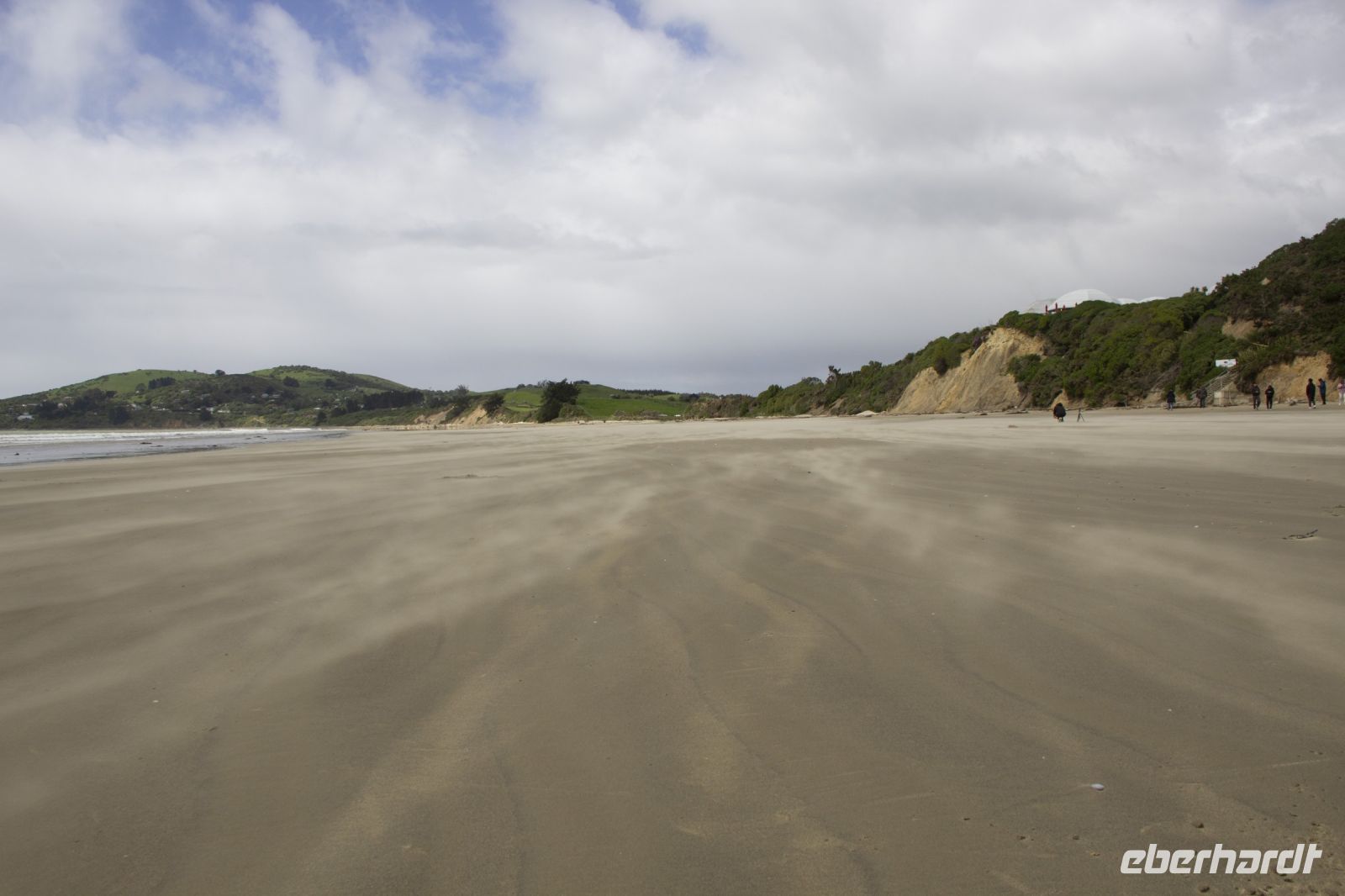 255 - Moeraki Boulders