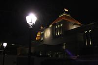 Stopover in Singapur: Abendliche Lichterbootsfahrt auf dem Singapore River