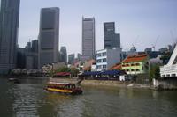...am Singapore-River...