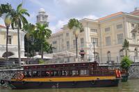 Bootsfahrt auf dem Singapore-River