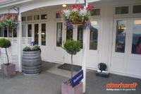 Abendessen im Restaurant der Colonel s Homestead