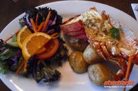 Langustenessen in Robbie s Bar (Kaikoura)