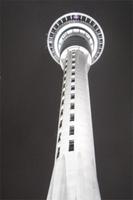 Sky-Tower in Auckland bei Nacht