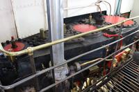 Im Maschienenraum des Dampfers