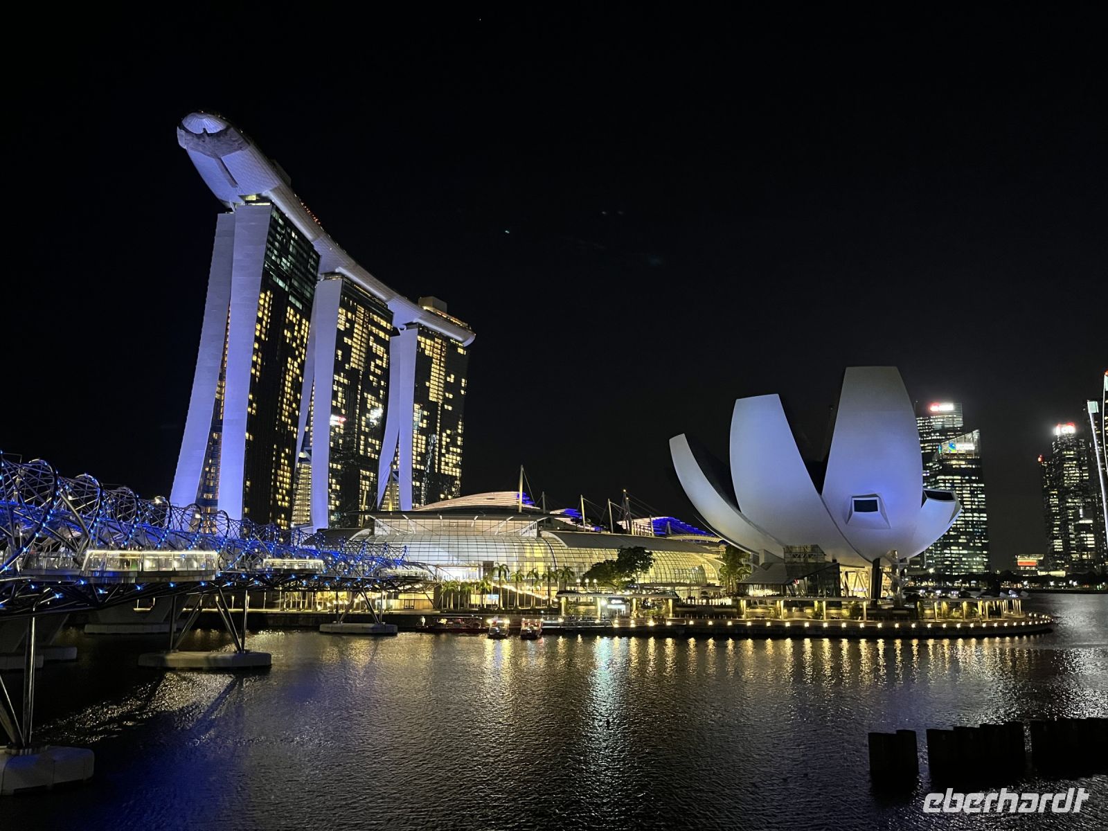 Blick auf das Marina Bay Sands und das ArtScience Museum