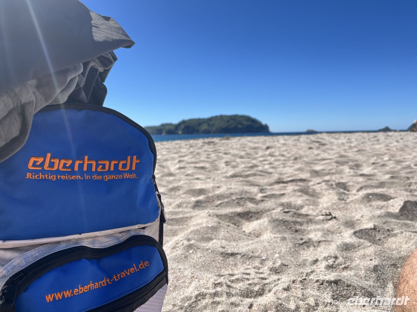 Eberhardt am Hahei Beach