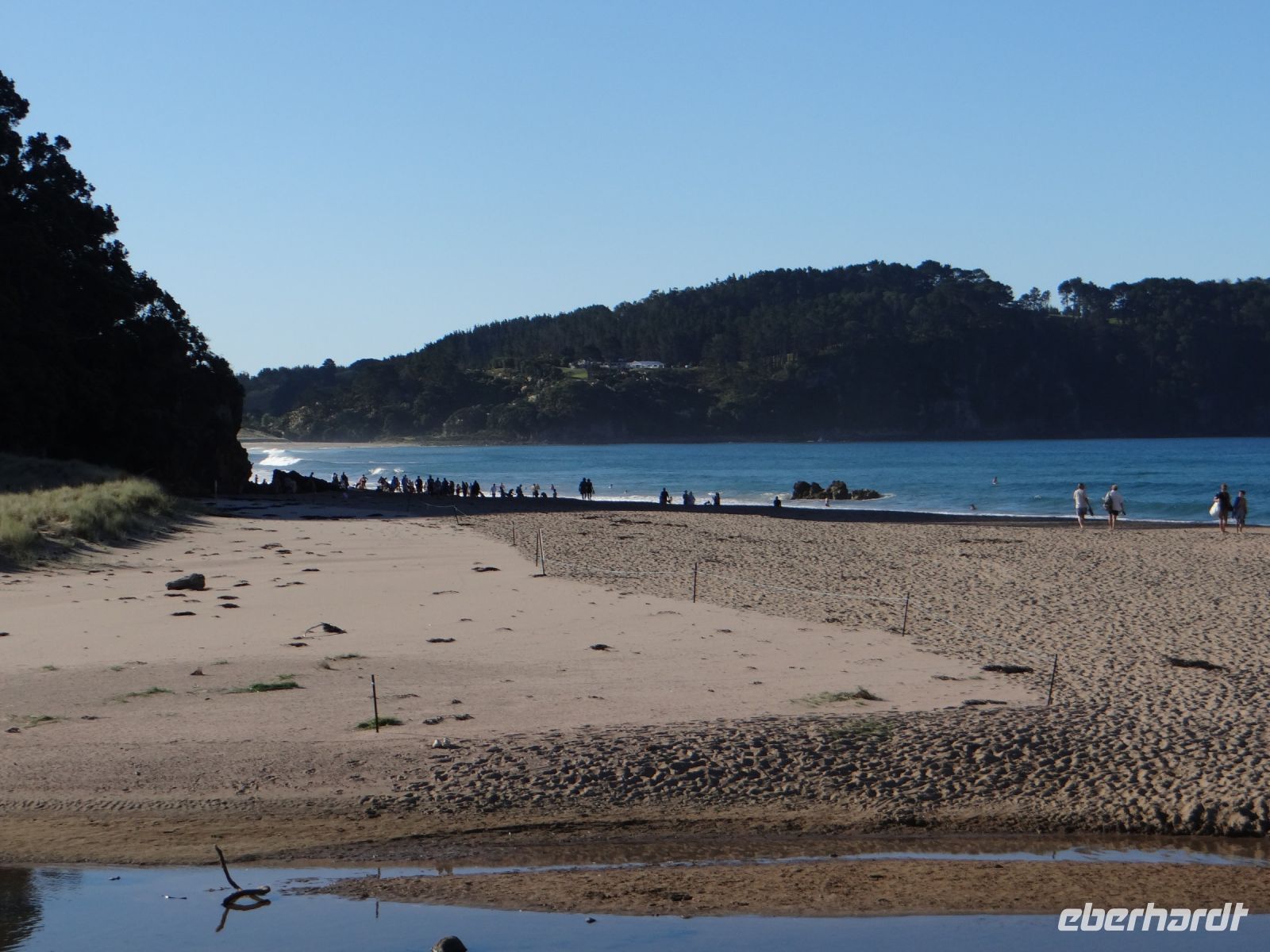 Hot Water Beach, nur ein kleiner Flecken ist beheizt.