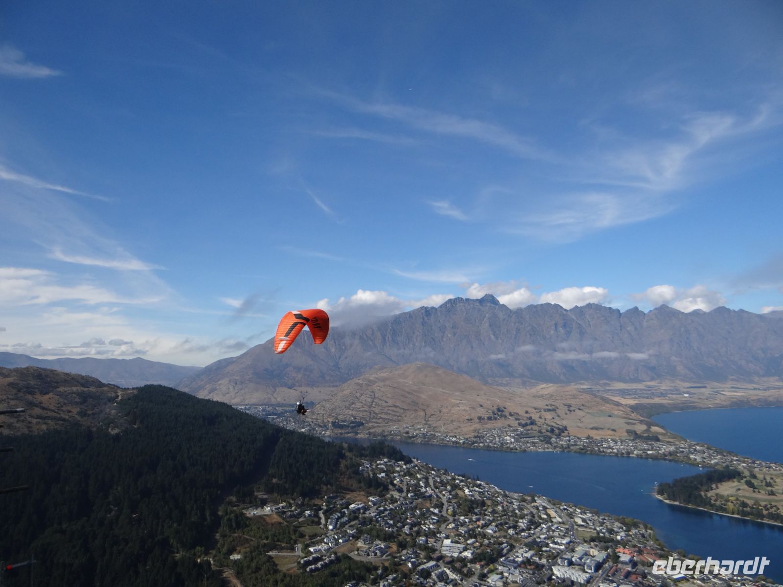 Queenstown, Blick von Bob's Peak auf Ort und See.