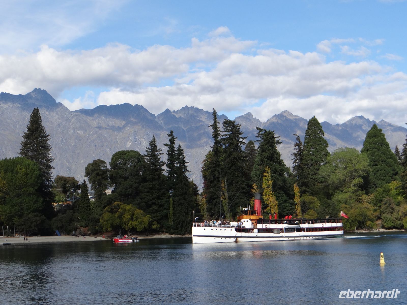 Queenstown, erinnert an den Vierwaldstätter See in der Schweiz.