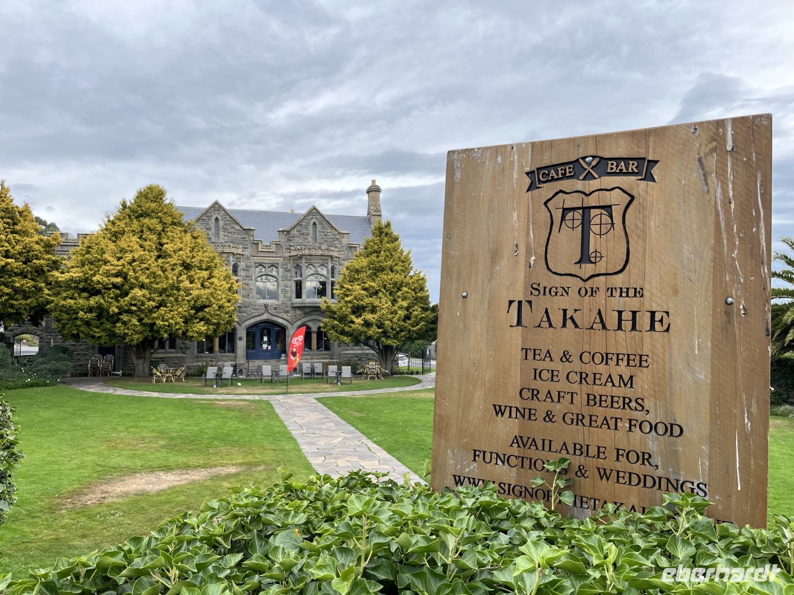 Takahe Cafe