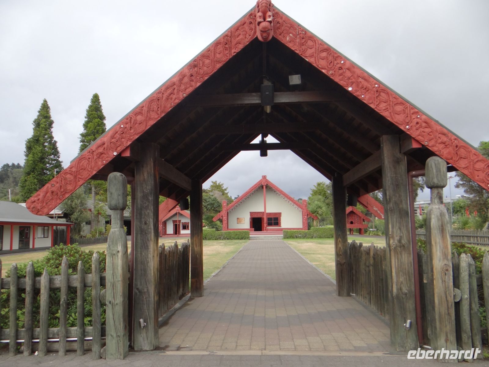 Te Puia, ein Versammlungshaus der Maori