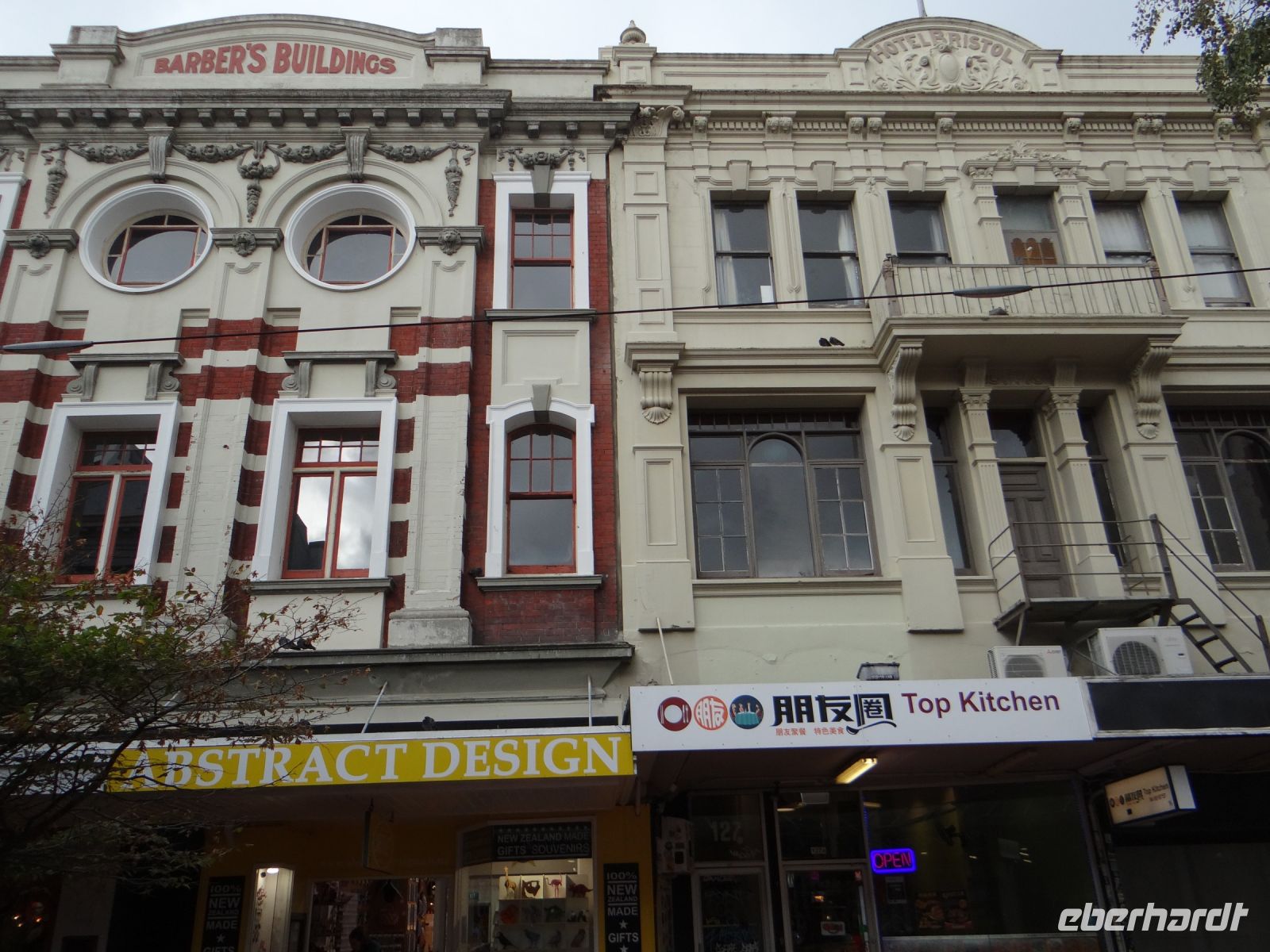 Wellington, Cuba Street, hübsche Fassaden säumen die Straße.