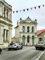 Wie in einer viktorianischen Filmkulisse, wenn die modernen Autos nicht wären, Oamaru