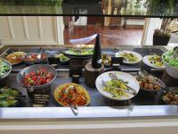 leckeres Buffet auf der Walter Peak Farm
