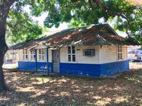 Plantagen Behausungen