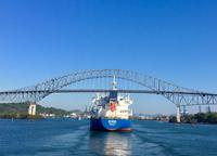 Die Bruecke der Amerikas ueber dem Panama Kanal