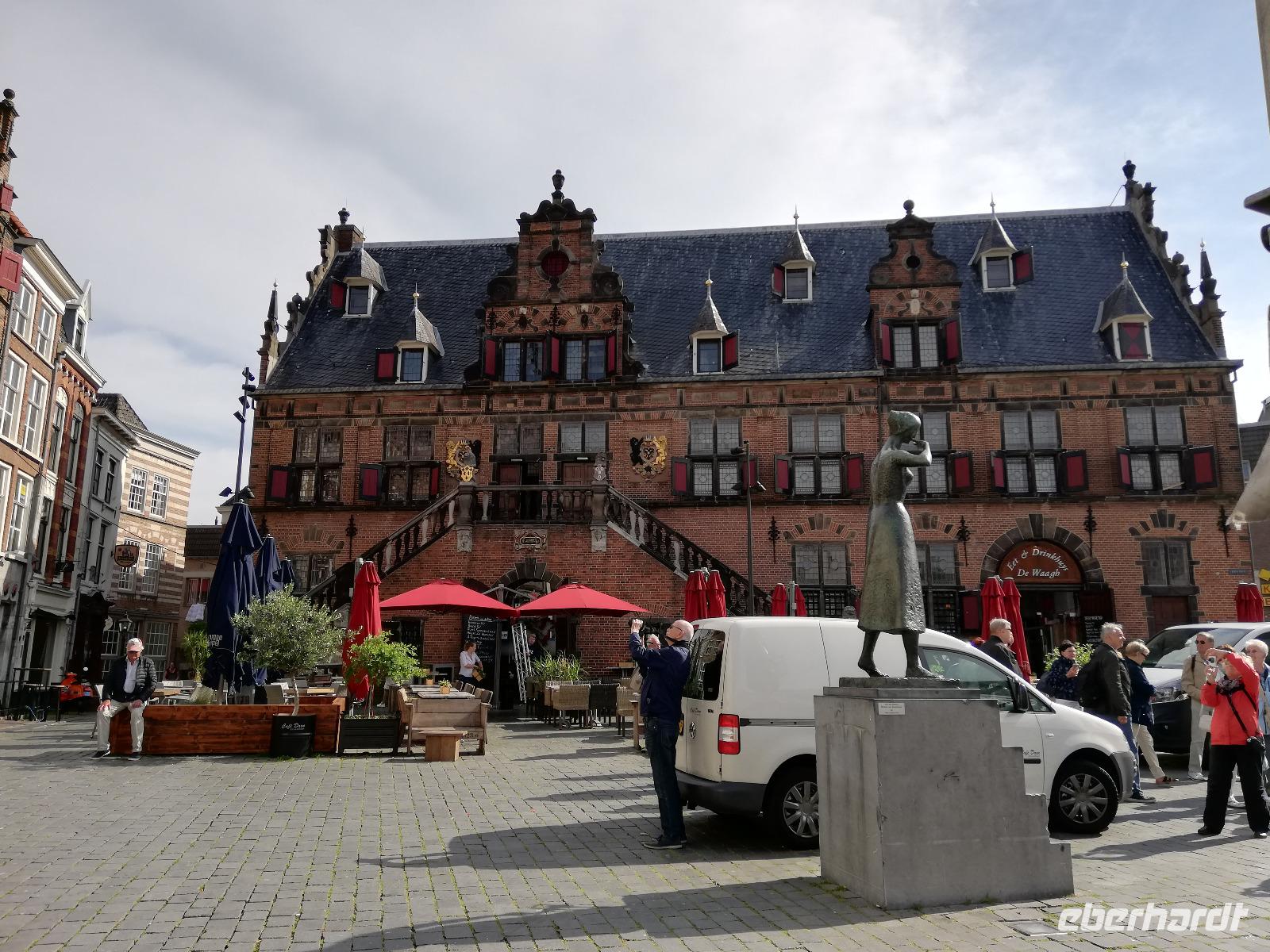 Nijmegen, Grote Markt, De Waag