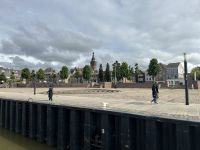 Die MS Symphonie legt in Nijmegen ab