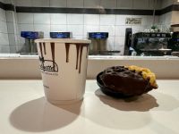 Brügge - Schokolade und Schokowaffel - sehr lecker