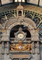 Antwerpen königl. Wappen im Bahnhof &ndash; &copy; Gabriele Stoffele (Eberhardt TRAVEL)