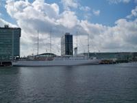 Luxussegelschiff, Ankunft in Amsterdam