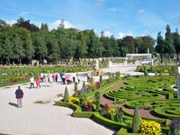 Rundgang im Barockgarten