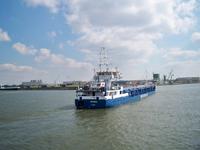 Reger Schiffsverkehr im Hafen, Antwerpen