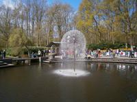 Am Haupteingang des Parks ist diese 