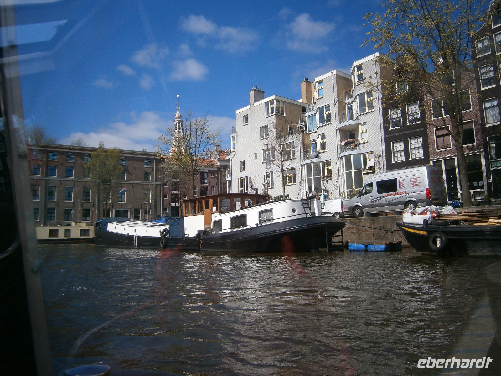 Wasser, Schiffe und Häuser