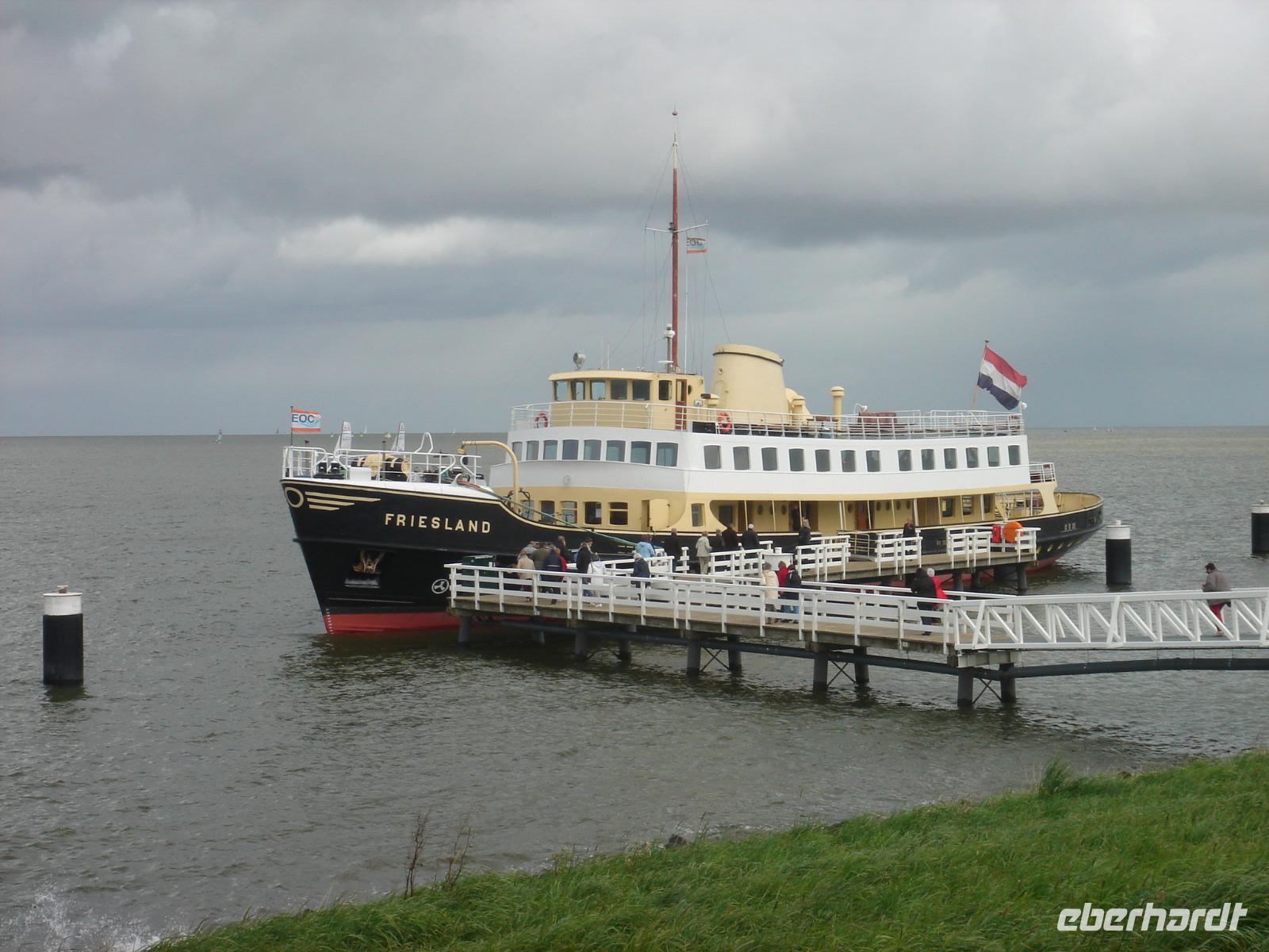 Die MS Friesland in Medemblik