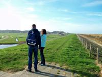 Eberhardt Reisegäste auf dem Deich