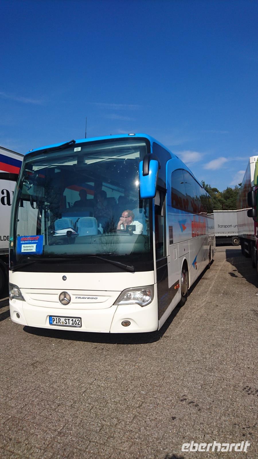 Unser Bus unterwegs gen Holland