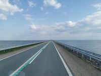 Im Wasser unterwegs auf dem Markerwaarddijk