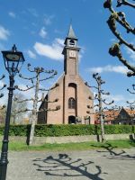 Ein Paar gibt sich gerade das Jawort, als wir das Museum besuchen