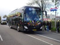 ... auch ein Bus kann sehr interessant geschmückt sein...