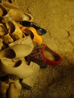 ... vielfältige Holzschuhe...