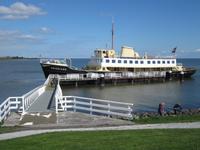 Mit dem Schiff zum Museum in Enkhuisen