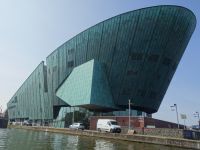 Amsterdam: Naturkundemuseum NEMO ...