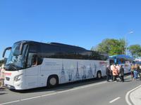 Lisse,Blumenkorso, zwei Busse mit Gästen von Eberhardt Travel